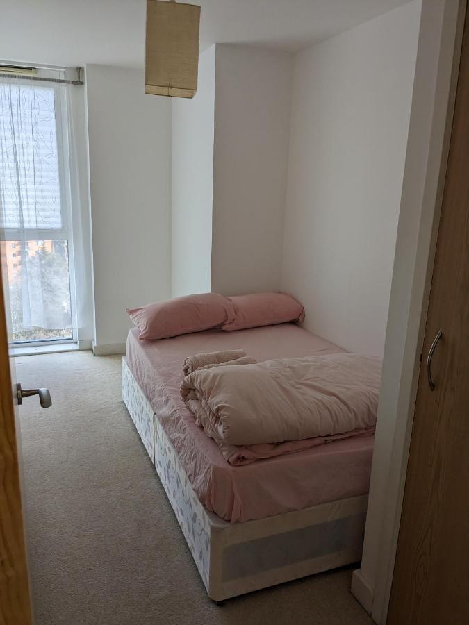 Appartement 2 Bed 2 Baths Apt In Stratford à Londres Extérieur photo
