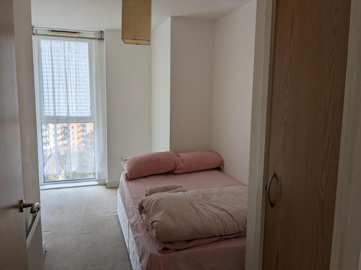 Appartement 2 Bed 2 Baths Apt In Stratford à Londres Extérieur photo