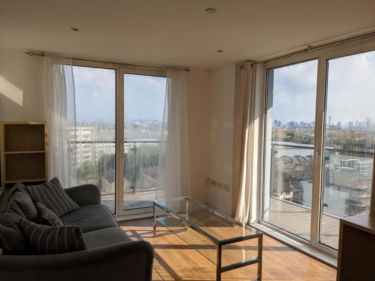 Appartement 2 Bed 2 Baths Apt In Stratford à Londres Extérieur photo
